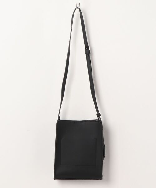 LOVETOXIC（ラブトキシック）の「スクウェアショルダーBAG（バックパック/リュック・キッズ・パープル/アイボリー/ブラック/ターコイズブルー・FREE）」の5枚目の写真