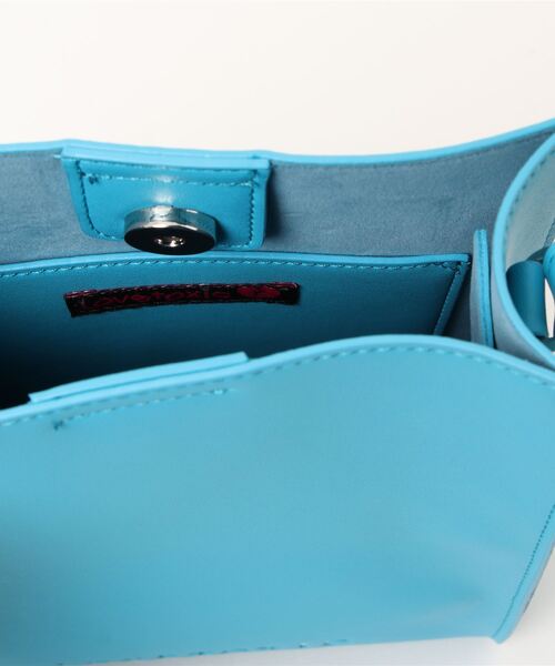 LOVETOXIC（ラブトキシック）の「スクウェアショルダーBAG（バックパック/リュック・キッズ・パープル/アイボリー/ブラック/ターコイズブルー・FREE）」の9枚目の写真