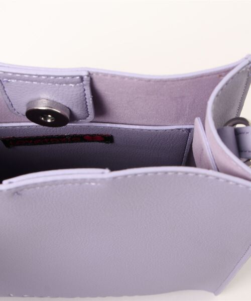 LOVETOXIC（ラブトキシック）の「スクウェアショルダーBAG（バックパック/リュック・キッズ・パープル/アイボリー/ブラック/ターコイズブルー・FREE）」の7枚目の写真