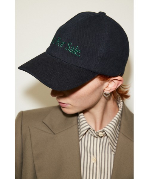 THROW by SLY（スローバイスライ）の「AOR x THROW LOGO CAP エーオーアール スロー ロゴ キャップ（キャップ・レディース・ブラック/ダークグリーン・FREE）」の2枚目の写真