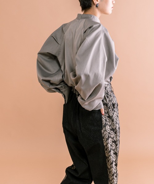 ear PAPILLONNER（イアパピヨネ）の「【SUM1 STYLE（スミスタイル）】ボリュームスリーブプルオーバー（その他トップス・レディース・ブラック/グレー・FREE）」の16枚目の写真