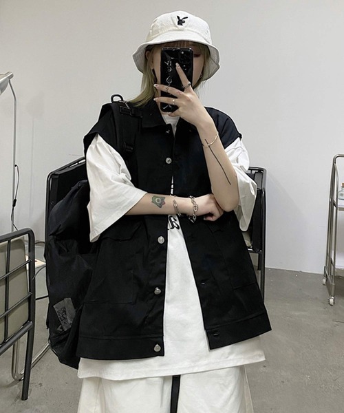 shopnikoniko（ショップニコニコ）の「韓国風ミリタリーベスト（ベスト・レディース・ブラック/ベージュ・フリー）」の5枚目の写真