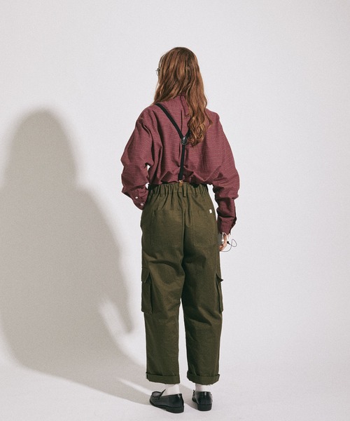 MUHET(ミュエータ)の「アソートレギュラーカラーシャツ(シャツ/ブラウス・レディース・オフホワイト/グリーン/ボルドー・SMALL/X-LARGE/MEDIUM)」の13枚目の写真