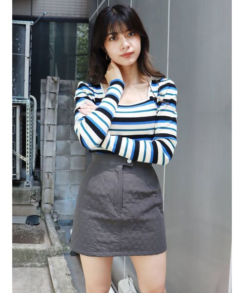 MURUA（ムルーア）の「キルティングミニスカート（スカート・レディース・ダークグレー/カーキ・1/2）」の12枚目の写真