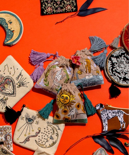 MILLION CARATS（ミリオンカラッツ）の「揃えて持ちたくなるミステリアスな雰囲気を演出するタロットカードデザインの刺繍巾着ポーチ（ポーチ・レディース・グリーン/パープル/グレー・FREE）」の11枚目の写真