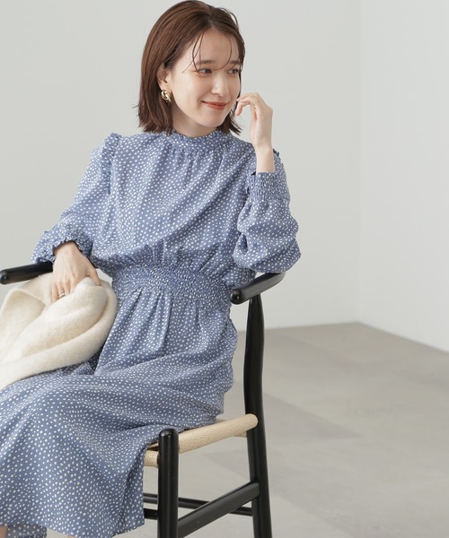 N.（N. Natural Beauty Basic）（エヌエヌナチュラルビューティーベーシック）の「◆ドットフリルスタンドネックナローワンピース（ワンピース・レディース・ブルー系その他/ブラック系その他・MEDIUM）」の2枚目の写真