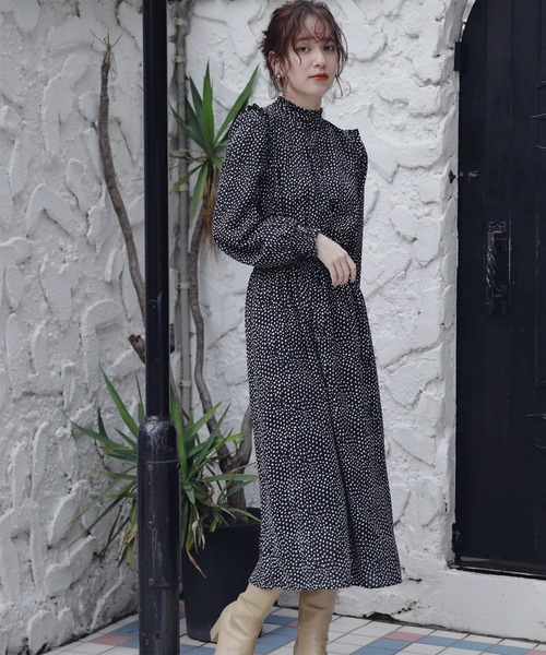 N.（N. Natural Beauty Basic）（エヌエヌナチュラルビューティーベーシック）の「◆ドットフリルスタンドネックナローワンピース（ワンピース・レディース・ブルー系その他/ブラック系その他・MEDIUM）」の19枚目の写真