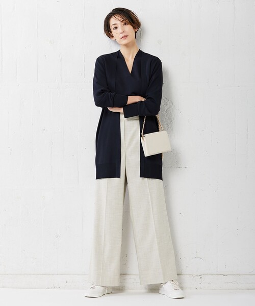 ICB(アイシービー)の「【洗える】 シンセティックフルニードル Vネックプルオーバー(ニット/セーター・レディース・ダルブルー系/ライラック系/アイボリー系/ネイビー系7/ダルブルー系7/ライトイエロー系7・SMALL)」の18枚目の写真