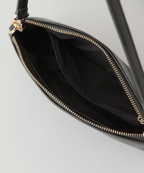 A part by(アパートバイ)の「【2WAY】フトベルトショルダーバッグ(ショルダーバッグ・レディース・ブラック/ライトグリーン/アイボリー/シルバー・FREE)」の9枚目の写真