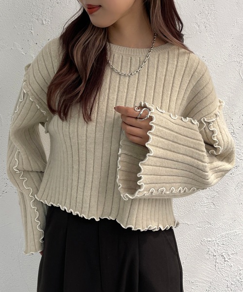 apres jour mignon(アプレジュールミニョン)の「メローショート丈ニット【ZOZOTOWN限定アイテム】(ニット/セーター・レディース・ブラック/グリーン/ライトベージュ・X-LARGE/フリー)」の5枚目の写真