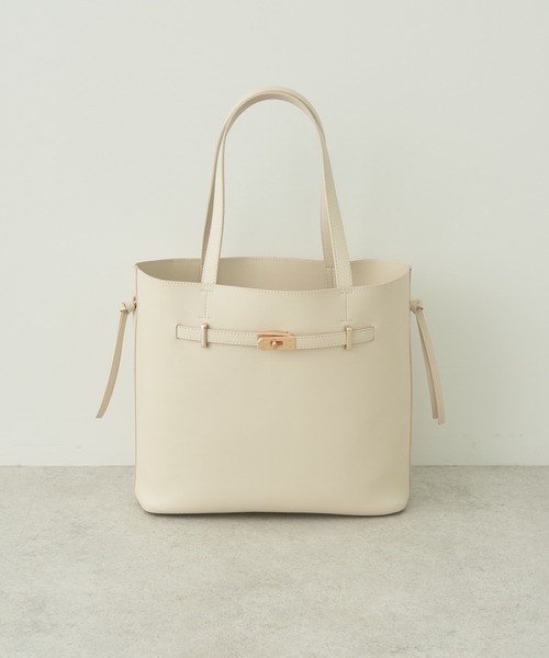 earth music&ecology（アースミュージックアンドエコロジー）の「2フェイストートバッグ（トートバッグ・レディース・ベージュ/ブラック/グレー・FREE）」の3枚目の写真