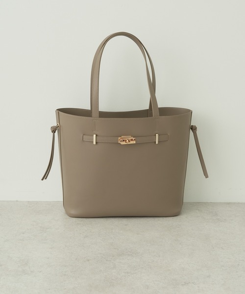 earth music&ecology（アースミュージックアンドエコロジー）の「2フェイストートバッグ（トートバッグ・レディース・ベージュ/ブラック/グレー・FREE）」の2枚目の写真