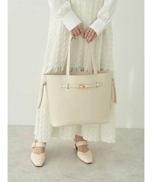 earth music&ecology（アースミュージックアンドエコロジー）の「2フェイストートバッグ（トートバッグ・レディース・ベージュ/ブラック/グレー・FREE）」の5枚目の写真