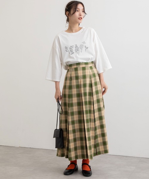 POU DOU DOU(プードゥドゥ)の「ボックスタックロングスカート(スカート・レディース・レッド/グリーン/ネイビー・3)」の8枚目の写真