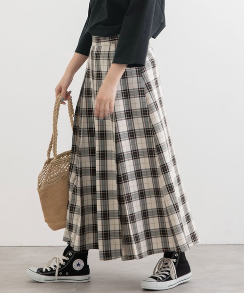 POU DOU DOU(プードゥドゥ)の「ボックスタックロングスカート(スカート・レディース・レッド/グリーン/ネイビー・3)」の12枚目の写真