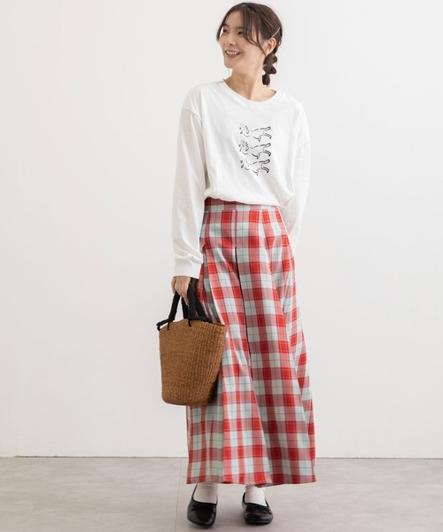 POU DOU DOU(プードゥドゥ)の「ボックスタックロングスカート(スカート・レディース・レッド/グリーン/ネイビー・3)」の22枚目の写真