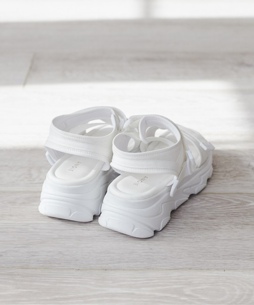 ANGIE（アンジー）の「厚底スポーツサンダル（サンダル・レディース・ブラック/ホワイト・X-LARGE/MEDIUM/LARGE）」の5枚目の写真