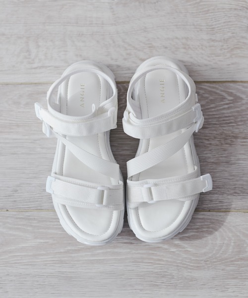 ANGIE（アンジー）の「厚底スポーツサンダル（サンダル・レディース・ブラック/ホワイト・X-LARGE/MEDIUM/LARGE）」の6枚目の写真