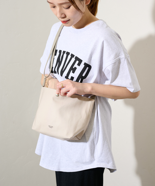 ORCIVAL（オーシバル）の「《追加3》【ORCIVAL / オーシバル】LCV SHOULDER POUCH MEDIUM：ショルダーバッグ（ショルダーバッグ・レディース・グリーン/ブラック/ベージュ・FREE）」の9枚目の写真