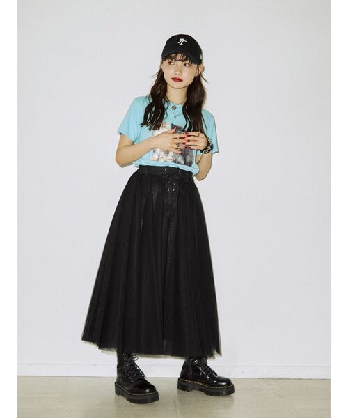 jouetie（ジュエティ）の「キャットフィット Tシャツ（Tシャツ/カットソー・レディース・ブラック/ブルー/オフホワイト・MEDIUM）」の21枚目の写真