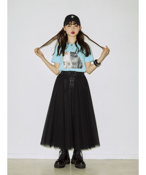 jouetie（ジュエティ）の「キャットフィット Tシャツ（Tシャツ/カットソー・レディース・ブラック/ブルー/オフホワイト・MEDIUM）」の22枚目の写真