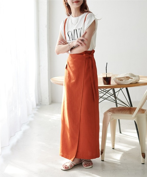 DISCOAT（ディスコート）の「テックリネン肩紐付きラップスカート