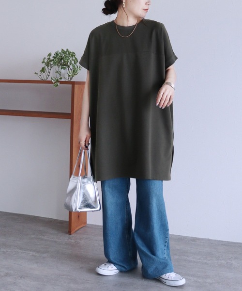 reca(レカ)の「バックロゴプリントワイドチュニックTシャツ(Tシャツ/カットソー・レディース・マスタード/アイボリー/チャコールグレー/グリーン系その他/オフホワイト/ピンク/ターコイズブルー/インディゴブルー・FREE)」の21枚目の写真