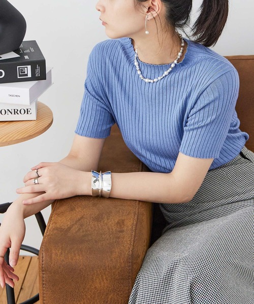 Fashion Letter(ファッションレター)の「大きいサイズ プチハイネック ハーフスリーブ トップス(Tシャツ/カットソー・レディース・ブラック/オフホワイト/ブルー/ベージュ系その他・M~L/LL~3L/4L~5L)」の4枚目の写真
