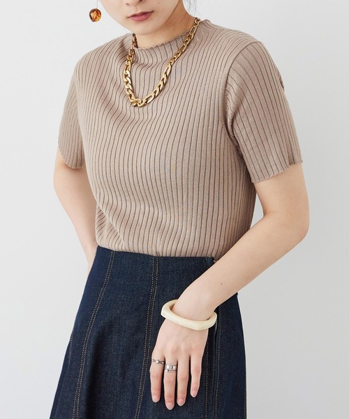 Fashion Letter(ファッションレター)の「大きいサイズ プチハイネック ハーフスリーブ トップス(Tシャツ/カットソー・レディース・ブラック/オフホワイト/ブルー/ベージュ系その他・M~L/LL~3L/4L~5L)」の6枚目の写真