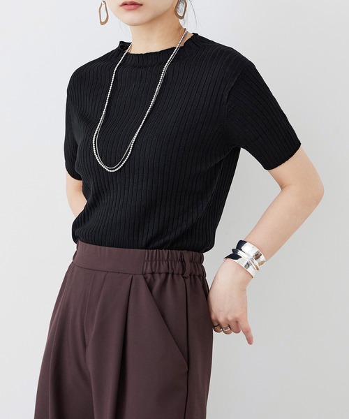 Fashion Letter(ファッションレター)の「大きいサイズ プチハイネック ハーフスリーブ トップス(Tシャツ/カットソー・レディース・ブラック/オフホワイト/ブルー/ベージュ系その他・M~L/LL~3L/4L~5L)」の8枚目の写真