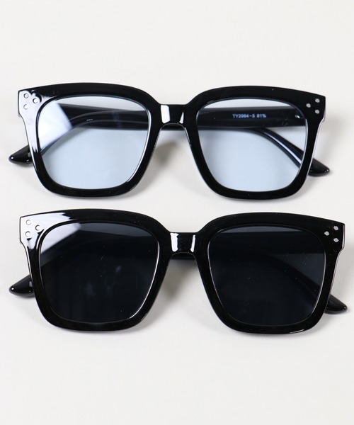 SPINNS（スピンズ）の「カラーレンズビッグサングラス/ウェリントン/フロントデザイン/ユニセックス（サングラス・メンズ・ブラック系その他/ブラック×ブルー/ブラック×グレー・ONESIZE）」の4枚目の写真