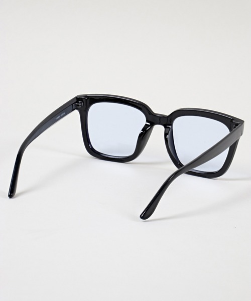 SPINNS（スピンズ）の「カラーレンズビッグサングラス/ウェリントン/フロントデザイン/ユニセックス（サングラス・メンズ・ブラック系その他/ブラック×ブルー/ブラック×グレー・ONESIZE）」の7枚目の写真