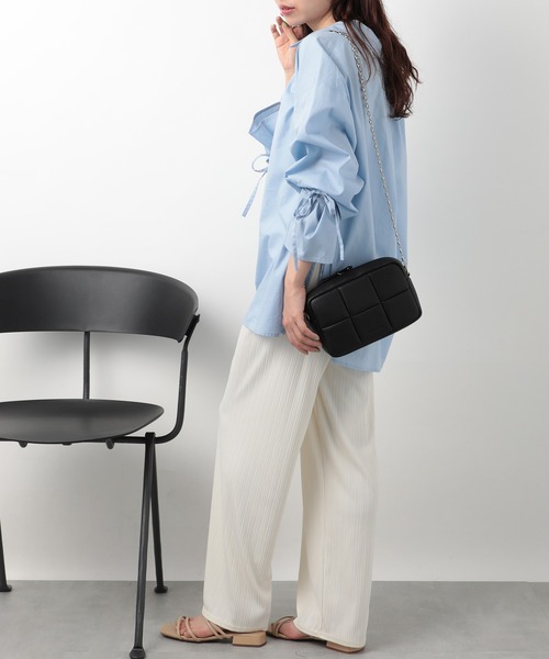 ADD CULUMN(アドカラム)の「【ADD CULUMN】PUFF - CROSSBODY EC/ A23W02B260(ショルダーバッグ・レディース・ホワイト/ブラック・FREE)」の13枚目の写真