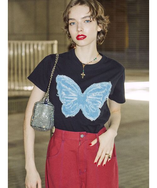 jouetie（ジュエティ）の「バタフライドッキング Tシャツ（Tシャツ/カットソー・レディース・ブラック/オフホワイト/ピンク・MEDIUM）」の20枚目の写真