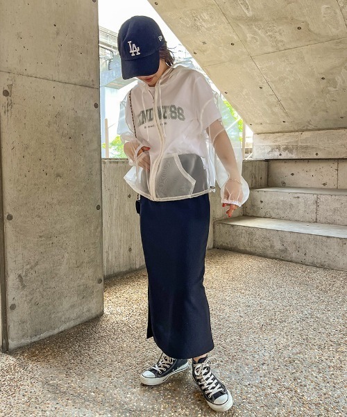 ISOOK(アイスー)の「See-through hooded jacket / シースルーパーカー(yui select)(パーカー・レディース・ホワイト/ブラック・FREE)」の7枚目の写真