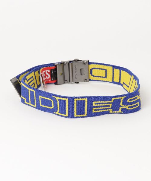DIESEL KIDS（ディーゼルキッズ）の「DIESEL（ディーゼル）Kids & Junior ブランドロゴベルト（ベルト・キッズ・ブルー/ブラック/レッド・Ⅰ/Ⅱ）」の4枚目の写真