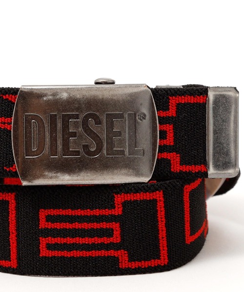 DIESEL KIDS（ディーゼルキッズ）の「DIESEL（ディーゼル）Kids & Junior ブランドロゴベルト（ベルト・キッズ・ブルー/ブラック/レッド・Ⅰ/Ⅱ）」の5枚目の写真