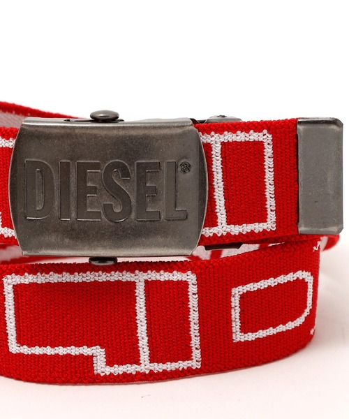 DIESEL KIDS（ディーゼルキッズ）の「DIESEL（ディーゼル）Kids & Junior ブランドロゴベルト（ベルト・キッズ・ブルー/ブラック/レッド・Ⅰ/Ⅱ）」の9枚目の写真