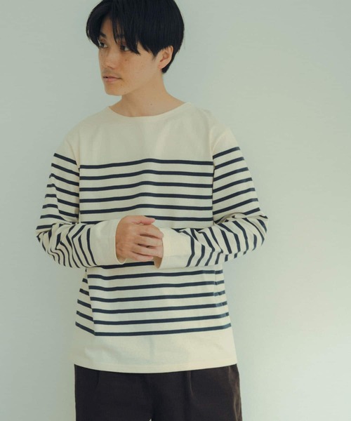 ITEMS URBANRESEARCH（アイテムズ アーバンリサーチ）の「パネルボーダー天竺ロングスリーブバスクシャツ（Tシャツ/カットソー・メンズ・ネイビー/オフホワイト/ホワイト系その他・LARGE/MEDIUM）」の8枚目の写真