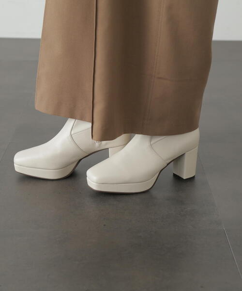 FREE'S MART（フリーズマート）の「◇ストレッチブーティー（ブーツ・レディース・ブラック/ホワイト・MEDIUM/SMALL）」の17枚目の写真