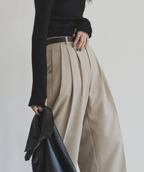 hellam（へラム）の「ワイドタックパンツ（入荷禁止）（スラックス・レディース・ブラウン/アイボリー/グレイッシュベージュ/チャコールグレー/ブラック・MEDIUM/LARGE/SMALL）」の12枚目の写真