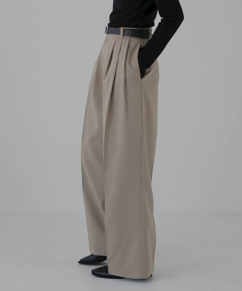 hellam（へラム）の「ワイドタックパンツ（入荷禁止）（スラックス・レディース・ブラウン/アイボリー/グレイッシュベージュ/チャコールグレー/ブラック・MEDIUM/LARGE/SMALL）」の15枚目の写真