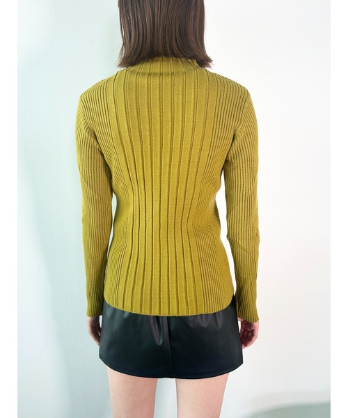 CECIL McBEE（セシルマクビー）の「ランダムリブニットトップス（ニット/セーター・レディース・ブラック/アイボリー/ブルー/グレー/イエロー・MEDIUM）」の22枚目の写真