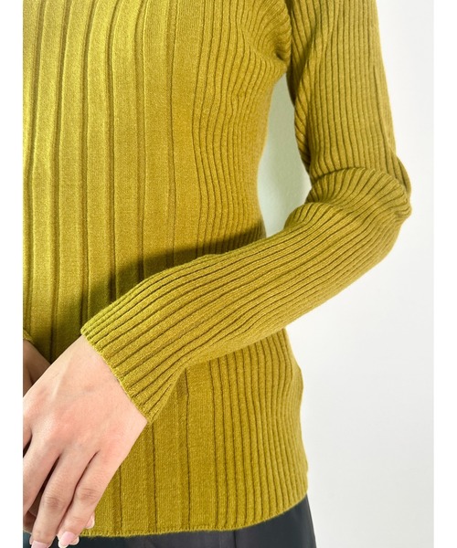 CECIL McBEE（セシルマクビー）の「ランダムリブニットトップス（ニット/セーター・レディース・ブラック/アイボリー/ブルー/グレー/イエロー・MEDIUM）」の11枚目の写真