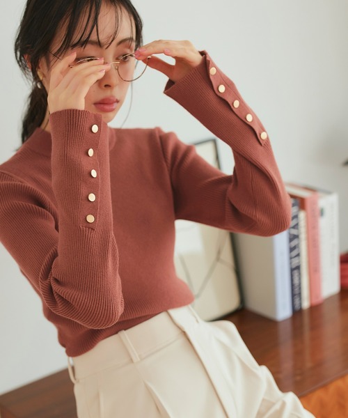 RUIRUE BOUTIQUE(ルイルエブティック)の「選べるデザイン 静電気防止ボタンスリーブリブニット | ハイネック トップス 長袖 ベーシック シンプル メタルボタン(ニット/セーター・レディース・グレー系1/グリーン/ブラック/ホワイト系1/ホワイト×ブラック/ホワイト/グレー/ブラック系1/ブルー系1/ブラウン/ネイビー系1/ロイヤルブルー/ネイビー・L/M)」の8枚目の写真