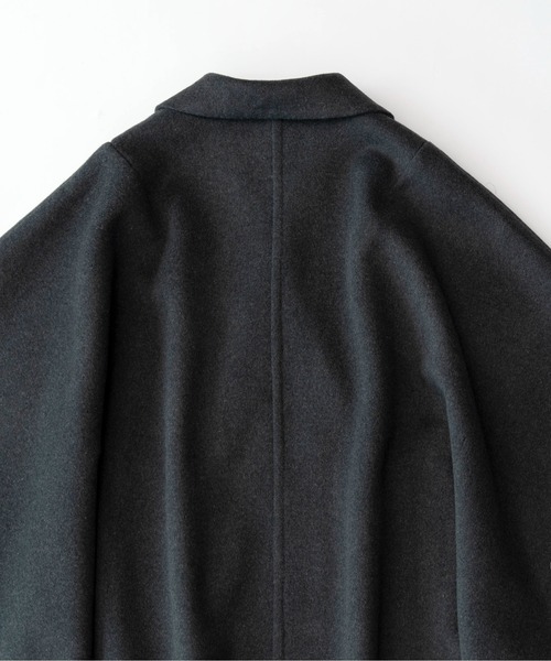 MAISON SPECIAL（メゾンスペシャル）の「Reversibule Sewing Poncho/リバーポンチョ【MAISON SPECIAL/メゾンスペシャル】（ポンチョ・レディース・ブラック/グレー/アイボリー・FREE）」の16枚目の写真