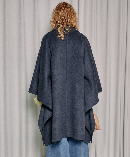 MAISON SPECIAL（メゾンスペシャル）の「Reversibule Sewing Poncho/リバーポンチョ【MAISON SPECIAL/メゾンスペシャル】（ポンチョ・レディース・ブラック/グレー/アイボリー・FREE）」の9枚目の写真