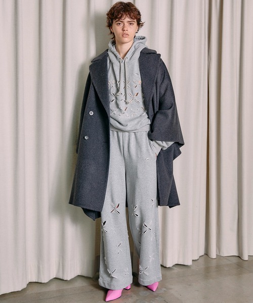 MAISON SPECIAL（メゾンスペシャル）の「Reversibule Sewing Poncho/リバーポンチョ【MAISON SPECIAL/メゾンスペシャル】（ポンチョ・レディース・ブラック/グレー/アイボリー・FREE）」の4枚目の写真