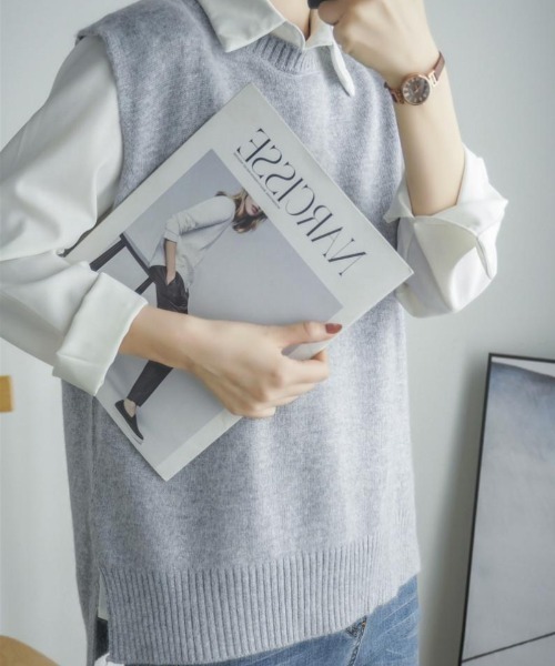 Ritzy(リッツィー)の「サイドスリット入り シンプルニットベスト(ベスト・レディース・ブラック/ダークグレー/ベージュ/グレー・FREE)」の7枚目の写真