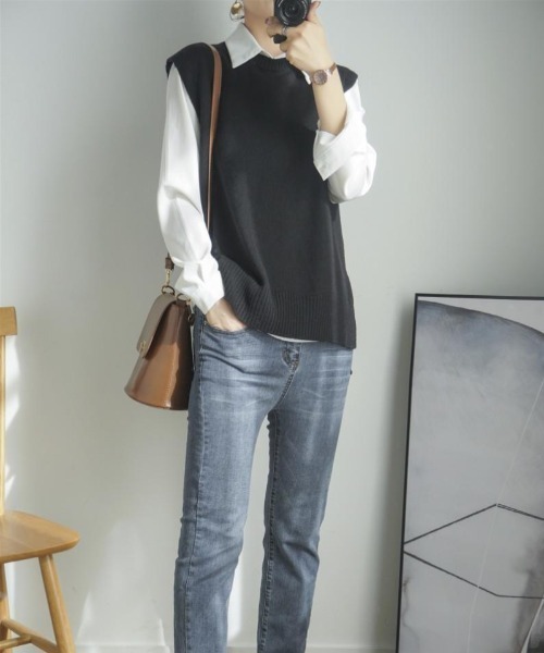 Ritzy(リッツィー)の「サイドスリット入り シンプルニットベスト(ベスト・レディース・ブラック/ダークグレー/ベージュ/グレー・FREE)」の11枚目の写真